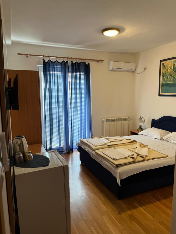 Apartmani Goran I Jelena Zec Budva Exterior photo